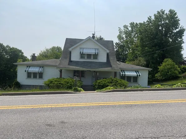 196 Ridgecrest Road, Wheeling, WV 26003