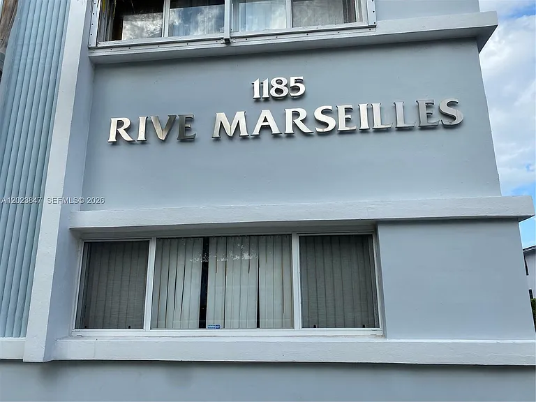 1185 Marseille Dr #103 — Photo 12