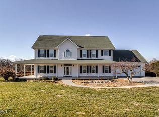 508 Helton Rd, Maryville, TN 37804