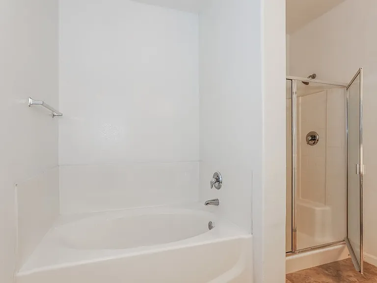 40994 N Vine Ave — Photo 14
