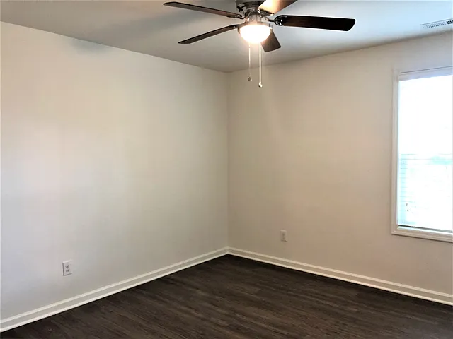 305 Switchback St — Photo 16