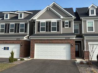2208 Ryegrass Ln #78004, Bolingbrook, IL 60490