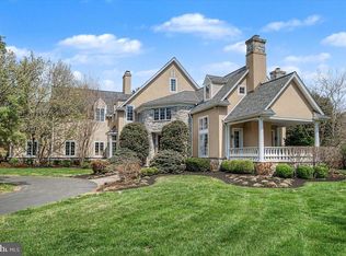 9 Summit Ln, Wilmington, DE 19807