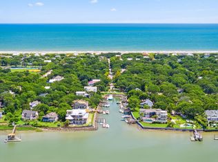 4 Tabby Ln, Isle Of Palms, SC 29451