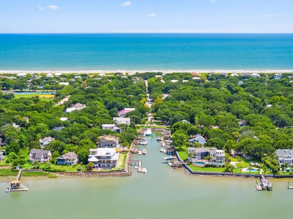 4 Tabby Ln, Isle Of Palms, SC 29451