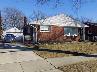 24908 Ursuline St, Saint Clair Shores, MI