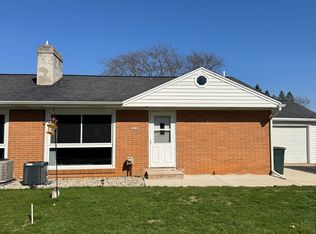 3429 Hoyer Rd, Jackson, MI 49201