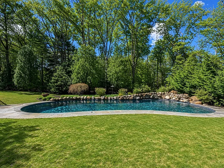 1 Dory Ln — Photo 22