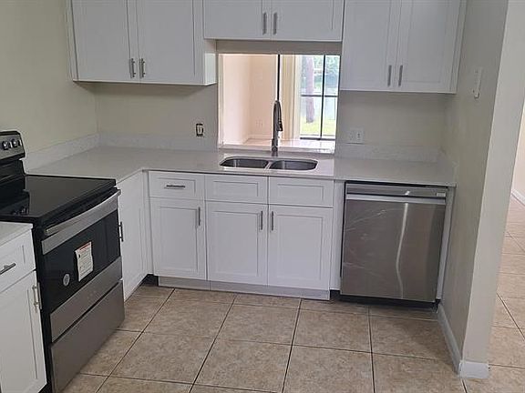 3rd image of 4889 Lake Arjaro Dr #4801