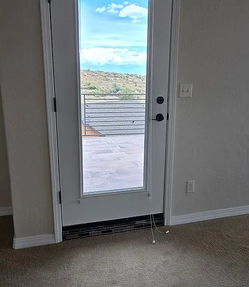 207 Secret Canyon Ct — Photo 10