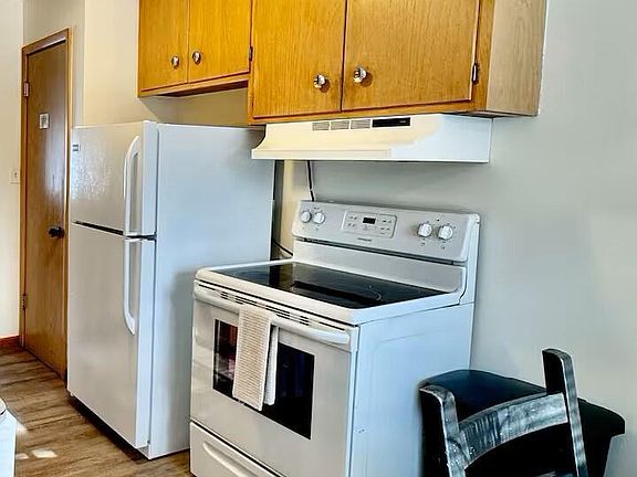 5th image of 1064 Glenhill Rd