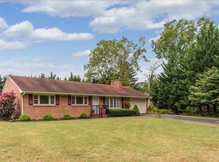 19103 Beacon Ln, Hagerstown, MD 21742