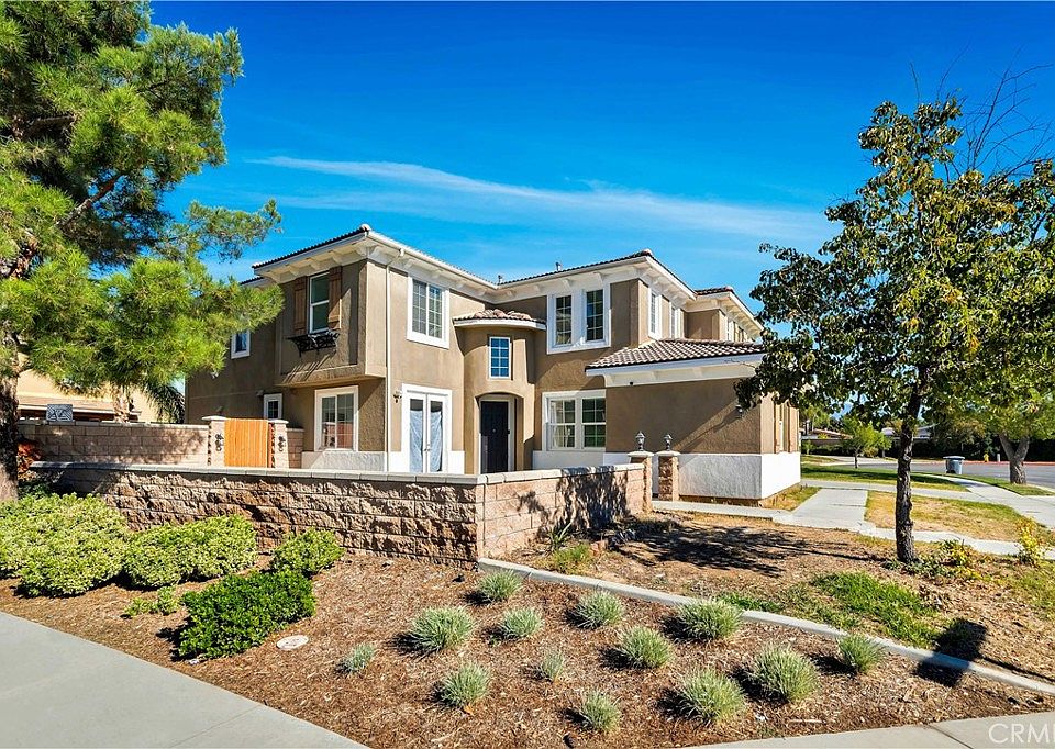 1st image of 3072 Bridgewater Cir