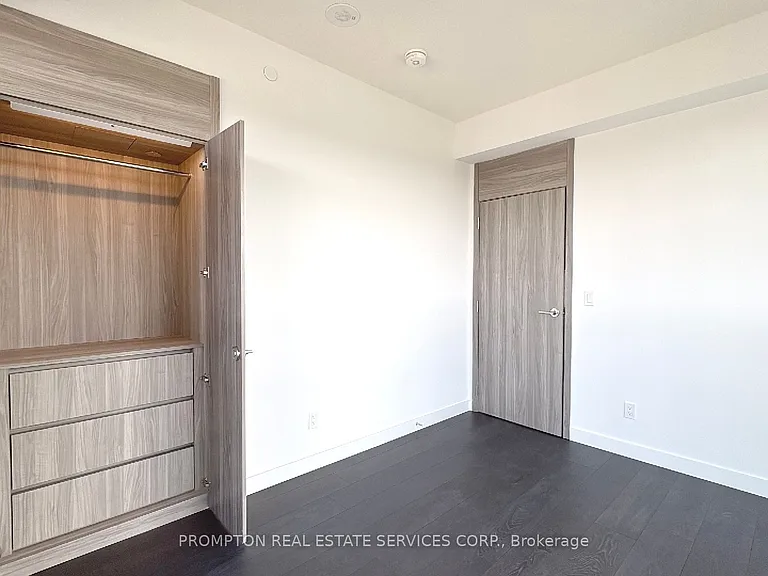 75 Billes Hts #905 — Photo 22