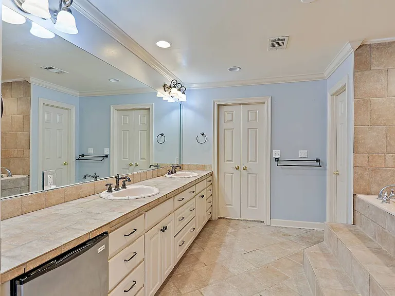 11 Lake Barnett Dr — Photo 21