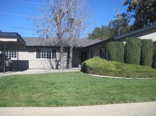 10111 Craft Dr APT B, Cupertino, CA 95014