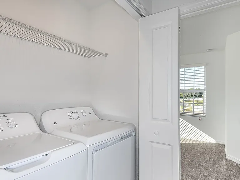 6368 Fairmont Ln — Photo 18
