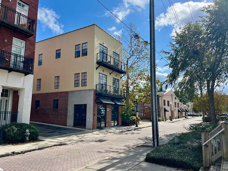 219 S Water St #2