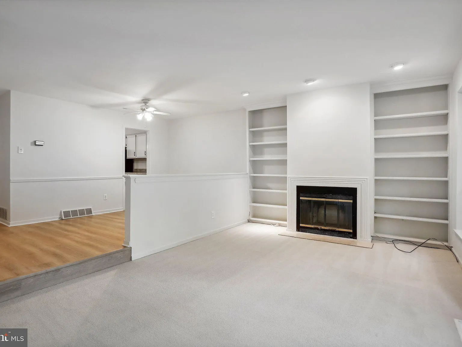 4 bed, 2.5 bath, 1644 sqft, $2,950 — Photo 4