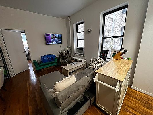 2nd image of 217 E 33rd St APT 3RE