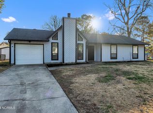 618 Walden Pl, Jacksonville, NC 28546