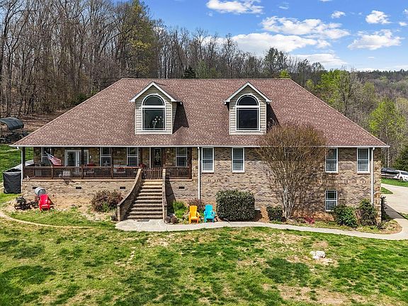 3rd image of 741 Clinch Valley Rd