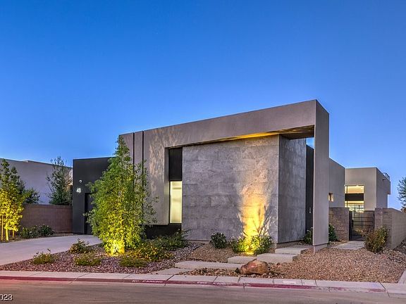 2nd image of 48 Canyon Shores Pl
