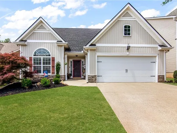 129 Village Dr, Canton, GA 30114