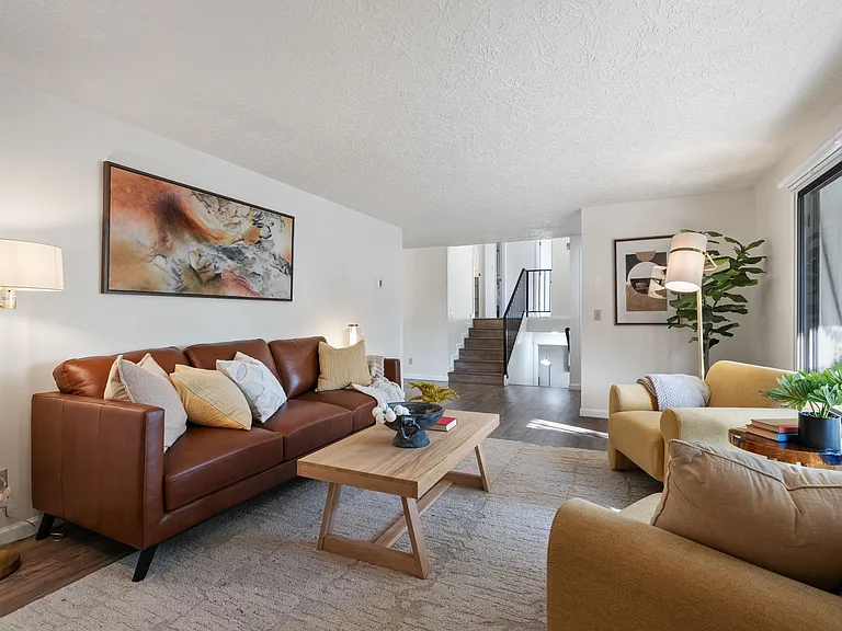 16016 NE 33rd Ave — Photo 32