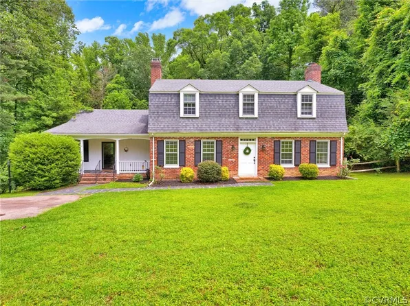 12617 Brook Ln, Chester, VA 23831