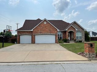 1624 Mando Ln, Webb City, MO 64870