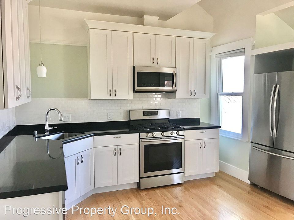 1st image of 47 Latona St