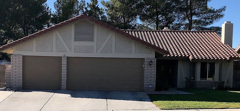 1st image of 8637 Surtidor Dr