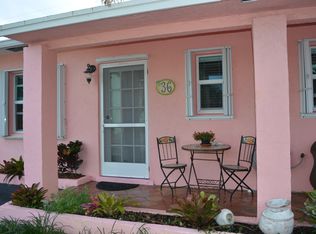 38 Douglas Dr, Boynton Beach, FL 33435