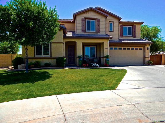 2nd image of 1543 E Bluebird Ct
