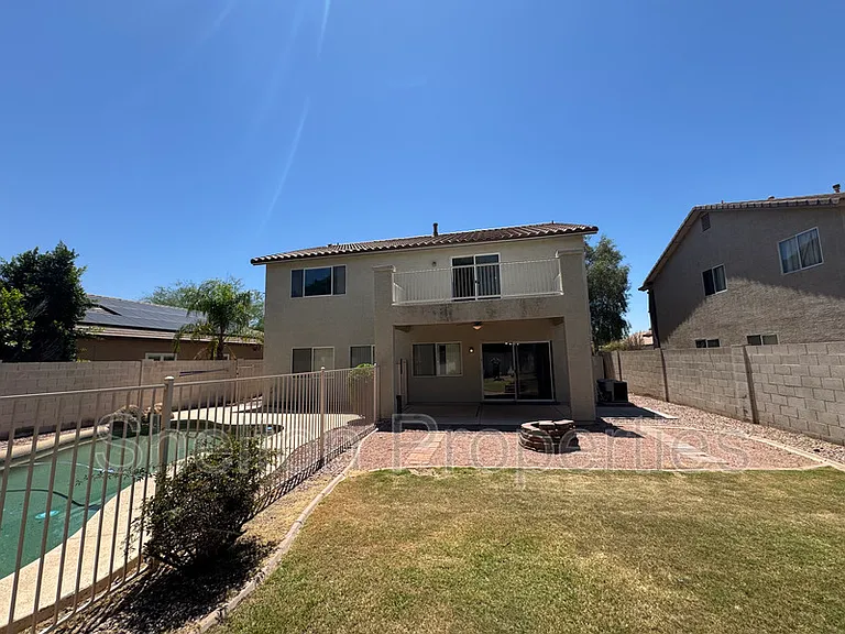 7662 W Via Del Sol — Photo 14