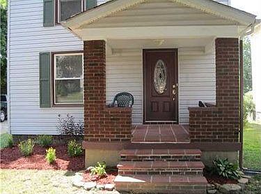 Relax on adorable front porch as you wait for guests yo arrive.