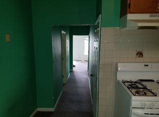 9 Everett St, Hyde Park, MA 02136