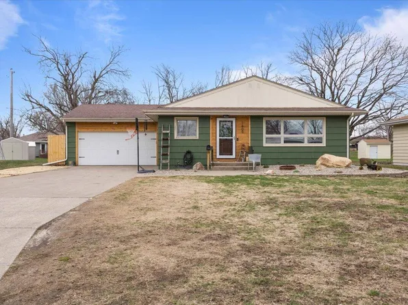 1409 SE Linn St, Boone, IA 50036