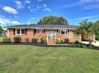 301 Bannister St, Easley, SC 29640