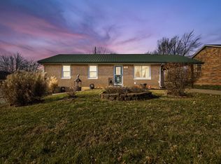 304 Hicrest Dr, Mount Sterling, KY 40353