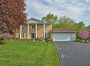 13316 N Red Coat Dr, Lemont, IL 60439