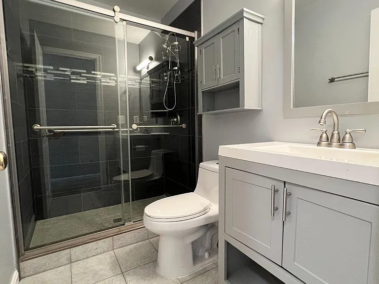 22464 Maison Carree Sq — Photo 16