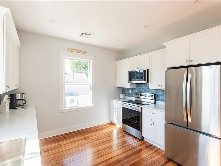 34 Harrison Ave — Photo 10