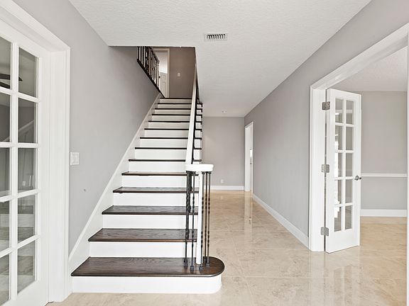 5th image of 3206 Cullen Lake Shore Dr