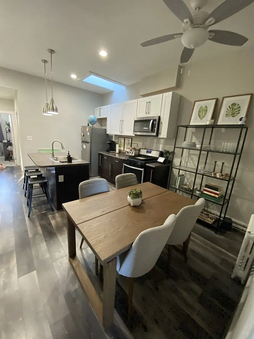 1802 Bolton Street — Photo 4