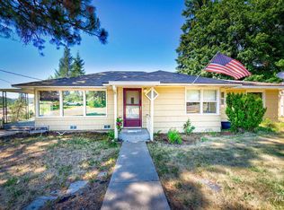 109 E A St, Troy, ID 83871