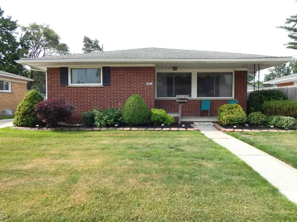 8508 Darlene St, Warren, MI 48093