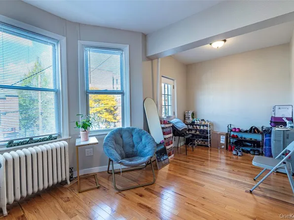 2916 Heath Avenue image 17 of 35