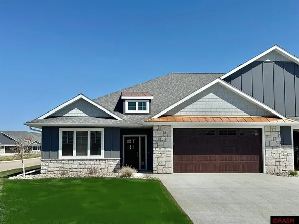 403 Fontaine Trl, Mankato, MN 56001